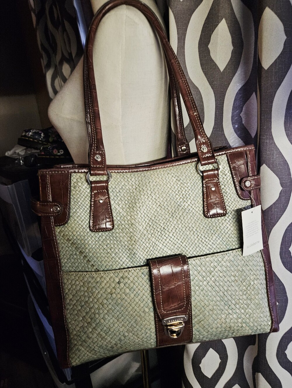 Liz Claiborne Soft Green Woven Tote with Croc Embossed Leather Trim